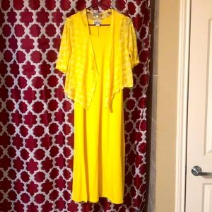 Yellow dress with Sla